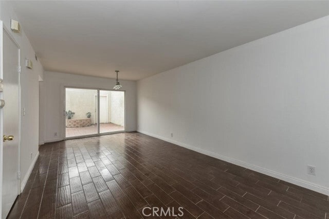 Photo - 2057 Dacian Dr S