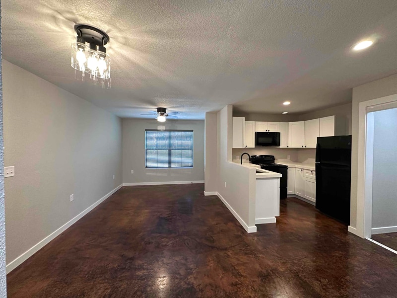 Photo - 900 W Highland Ave Unit B