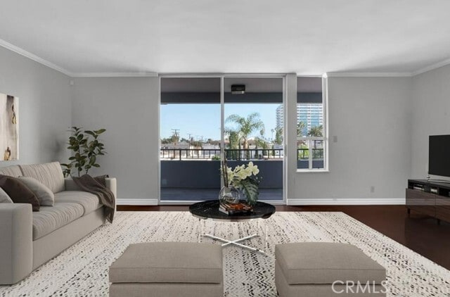 Building Photo - 1635 E Ocean Blvd Unit 4F Rental