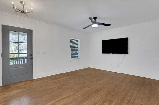 Photo - 1770 Crestridge Dr SE