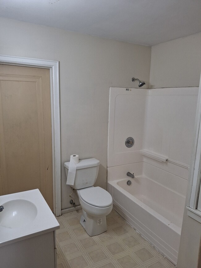 Photo - 909 S Front St Unidad 1