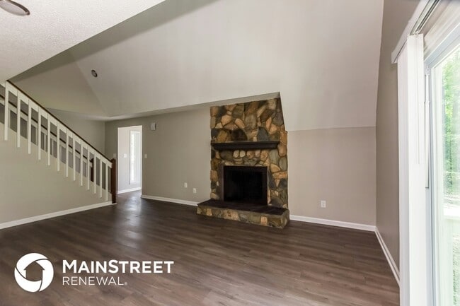 Photo - 8009 Beacon Hills Rd