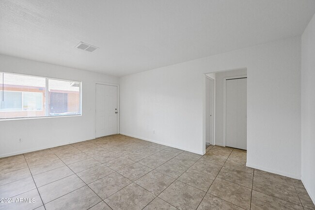 Photo - 6337 E Avalon St Unit 2