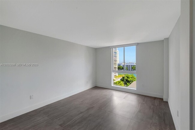 Photo - 7928 West Dr Unit 802