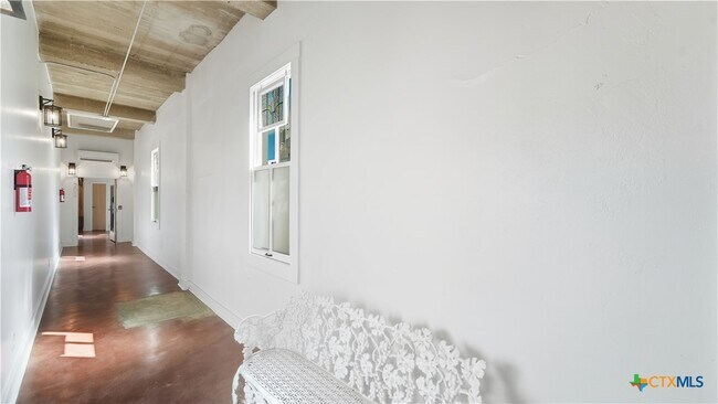 Photo - 222 Losoya St Unit 201