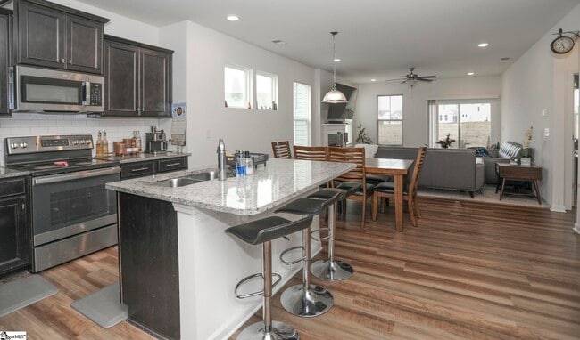 252 Pendergast Rd