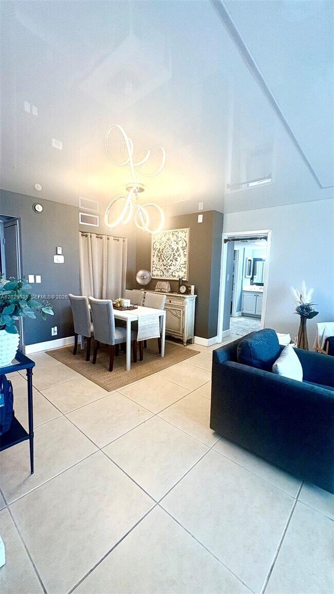 Photo - 100 Bayview Dr Unidad 703