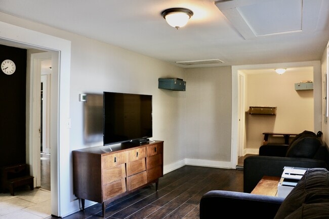 Photo - 114 Lucile St