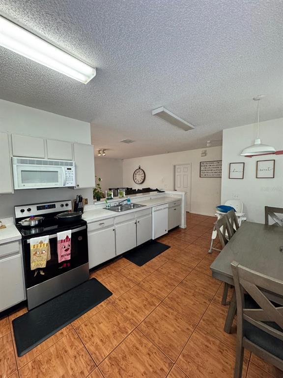 607 Maricopa Dr