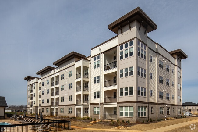 Photo - The Robert Apartments