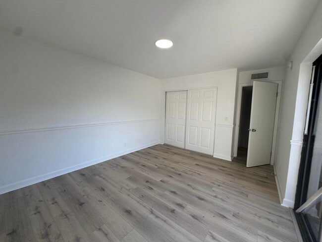 Photo - 172 Lake Arbor Dr