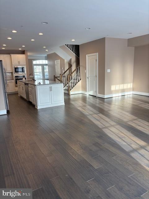 Building Photo - 602 Cliff Ln