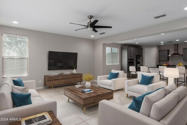 Photo - 9027 W Missouri Ave