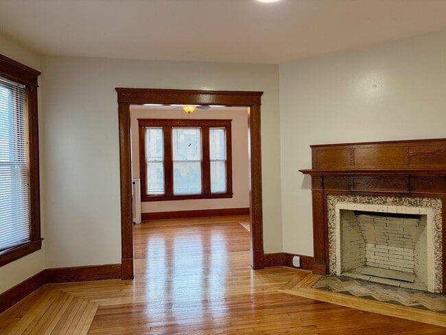 Photo - 271-273-273 Pleasant St Unit 271