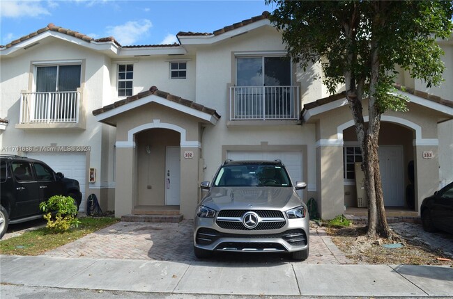 Photo - 13990 SW 260th St Townhome