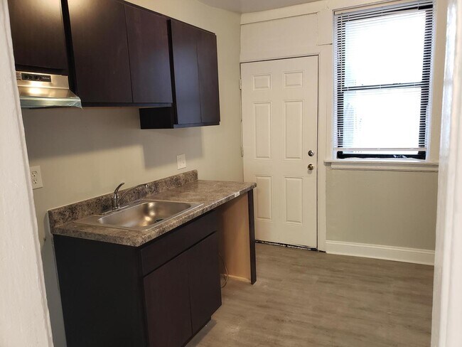 Photo - 7004 N Paulina St Unidad 3