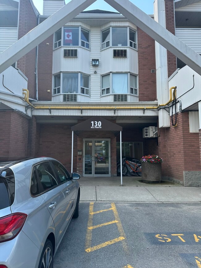 Building Photo - 130 Bell Farm Rd