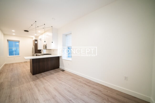 Photo - 1474 Tremont St Unidad 1