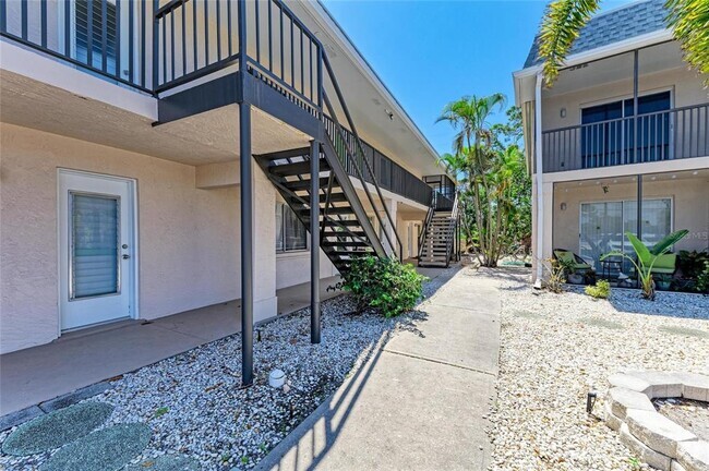 Building Photo - 616 Guild Dr Unit 8 Rental