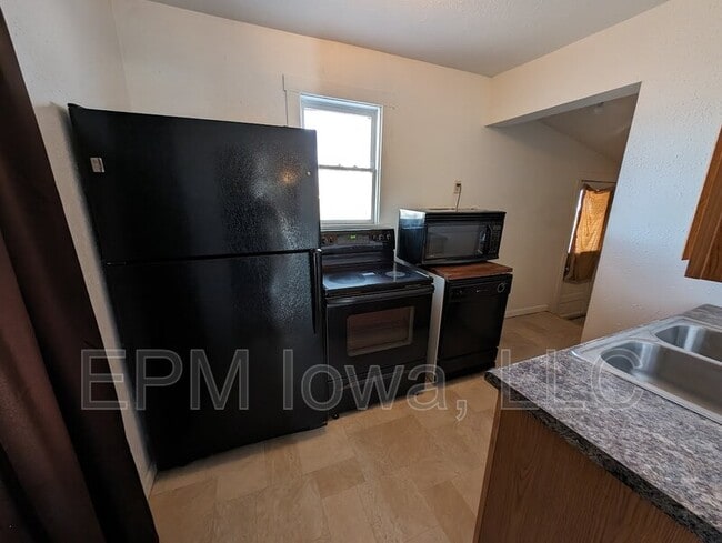 Photo - 2113 Mulberry St