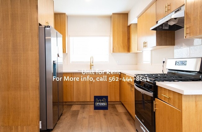 Photo - Townhome - 3 Bedrooms-2.0 Baths - Cudahy