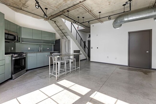 Photo - 1030 NW 12th Ave Unit #523