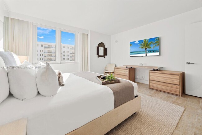 Photo - 102 24th St Unidad 1412