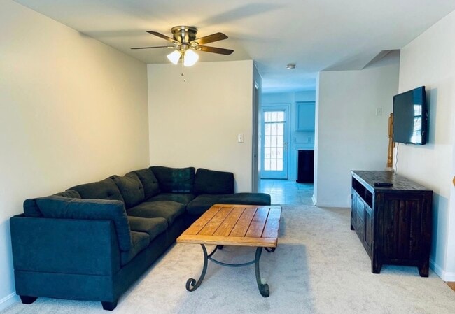 Photo - 7829 Gum Springs Village Dr