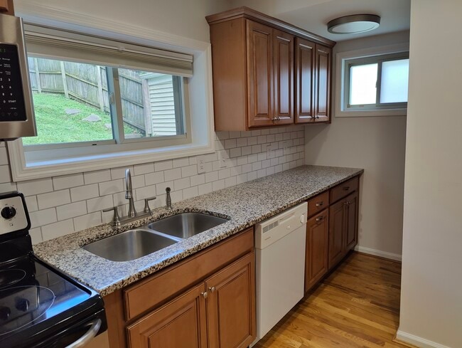 Photo - 3434 Walworth Ave Unit 3434 Walworth