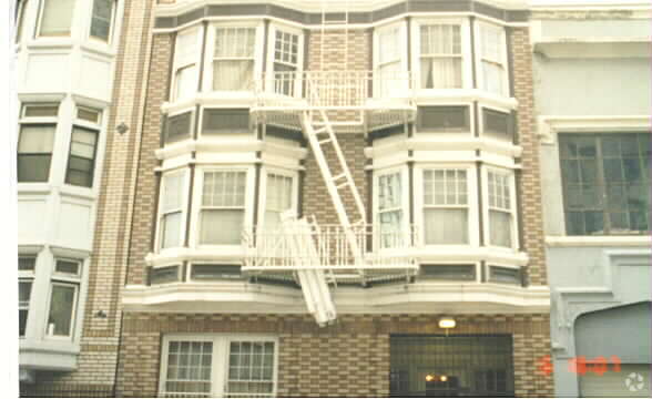 Photo - 646 O'Farrell St