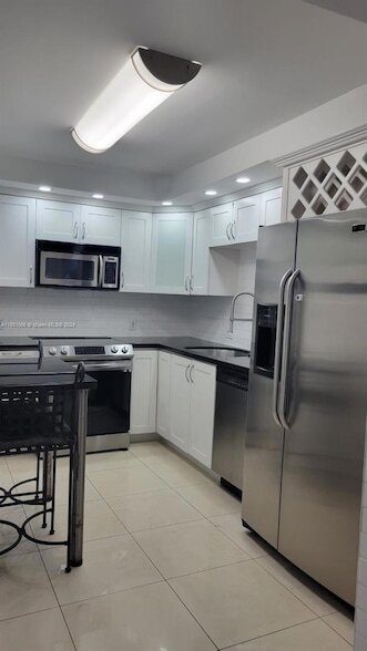 Photo - 20100 W Country Club Dr Unidad 404