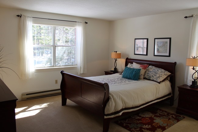 Photo - Salisbury Green