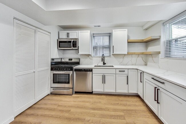 Photo - 2002 W Coulter St Unit G