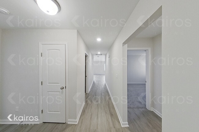 Photo - 26 Carrollton Dr