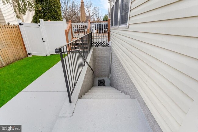 Photo - 3108 Appian Way