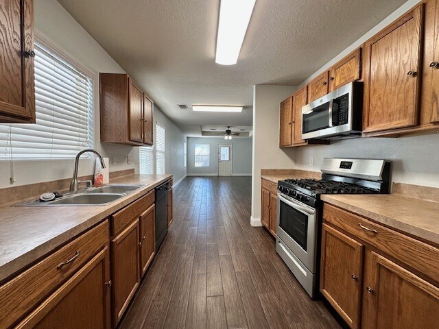 Photo - 10403 Hurst Hill Ln