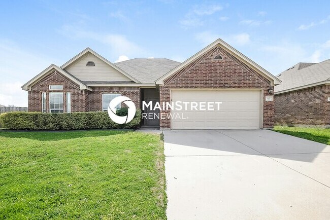 Building Photo - 3 Bedroom Pet-Friendly Home in Crowley, TX with Main Street Renewal