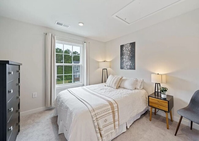 Bedroom3 - 4921 Randall Rd