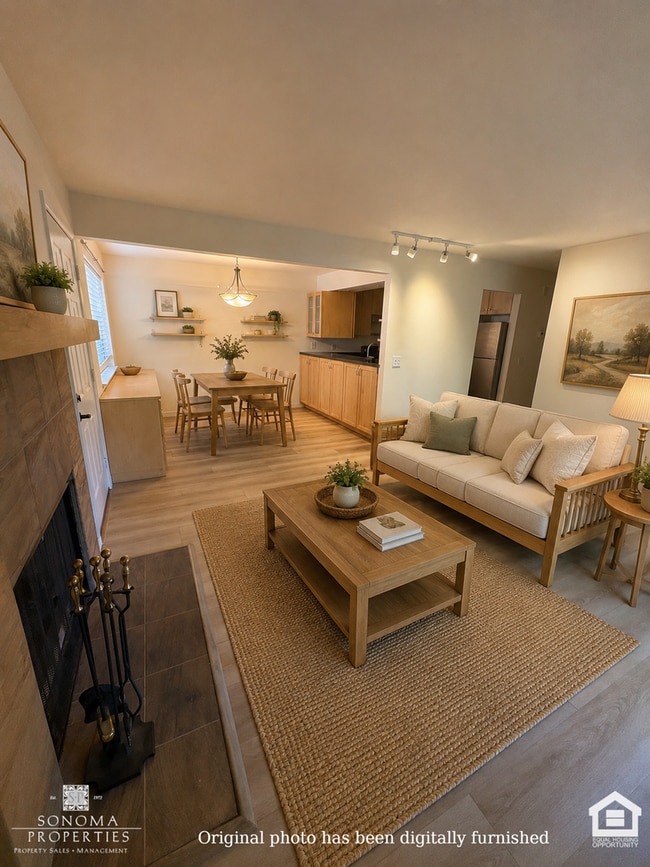 429 Bernice Ln