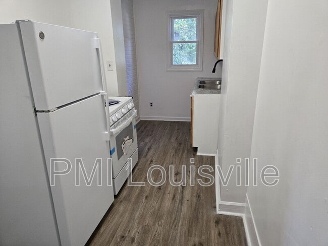 Building Photo - 4018 Vermont Ave Unit 2 MK Rental