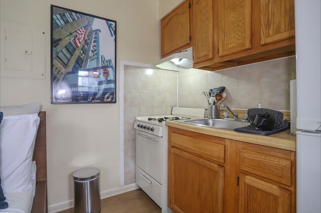 Photo - 1721 John F. Kennedy Blvd Unit 5H