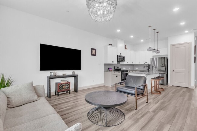 Photo - 4153 Shavano Dr