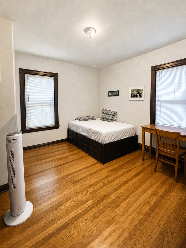 Photo - Amazing 5 bed 2 bath in Lower Allston