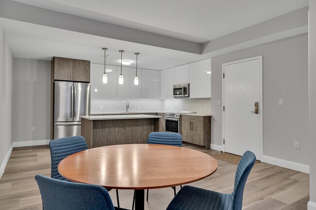 Photo - 771 Harrison Ave