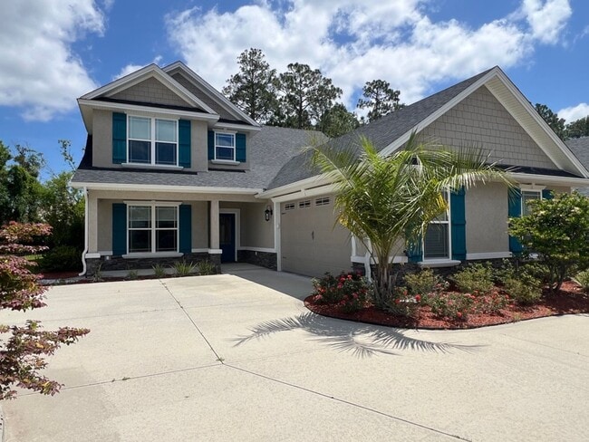 FIVE BEDROOM, THREE BATHROOM HOME AVAILABL... - FIVE BEDROOM, THREE BATHROOM HOME AVAILABL...
