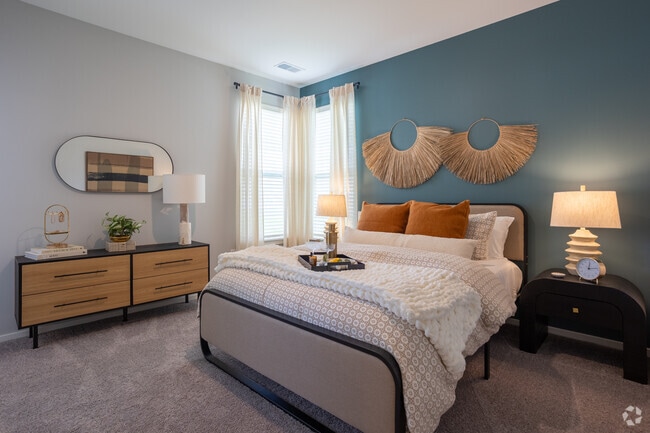 2BR, 2BA - 1,097SF - Primary Bedroom