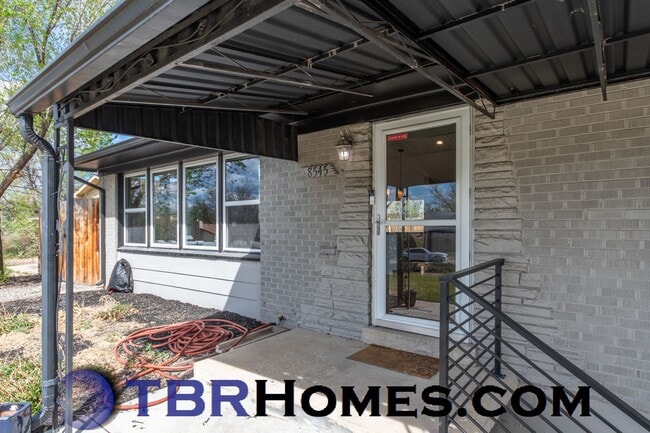 Photo - 8545 W 64th Pl