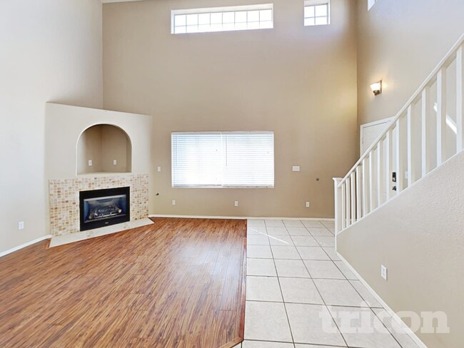 Photo - 2023 Betty Davis St