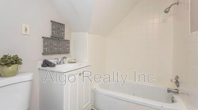 Photo - 1015 N 30th Ave