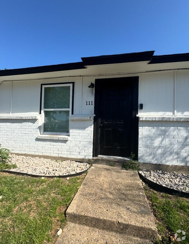Building Photo - 2809 N Hwy 175 Rental